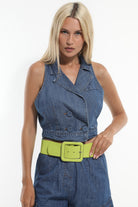 CROP ΓΙΛΕΚΟ DENIM ΜΕ ΚΟΥΜΠΙΑ