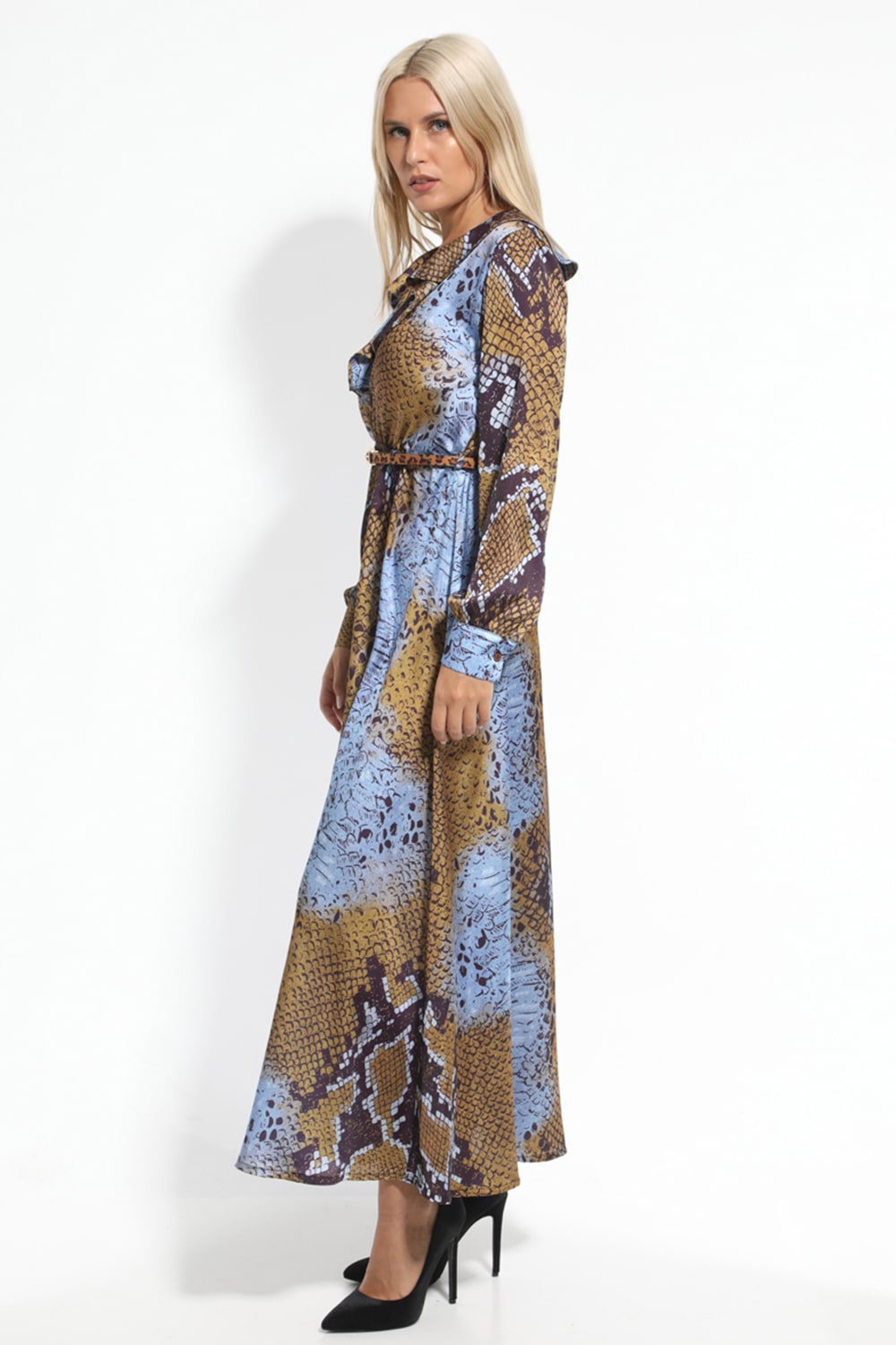 Σατέν μίντι φόρεμα snake print με ζώνη