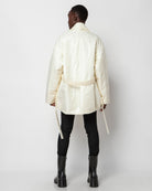 Εκρού puffer jacket με ζώνη